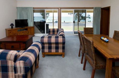 Barmera Lake Resort Motel - Pubs and Clubs 17