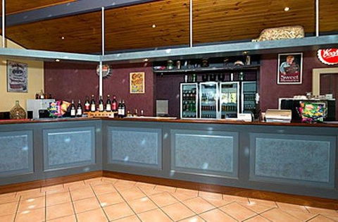 Barmera Lake Resort Motel - Pubs and Clubs 11