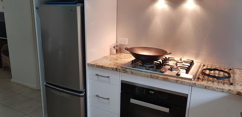 Acaill Accommodation Esplanade Living Self Check-In Self Check-Out - Pubs and Clubs 30