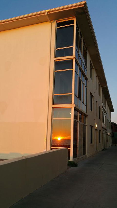 Acaill Accommodation Esplanade Living Self Check-In Self Check-Out - Pubs and Clubs 40