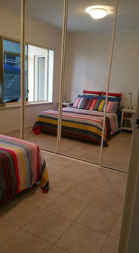 Acaill Accommodation Esplanade Living Self Check-In Self Check-Out - Pubs and Clubs 23