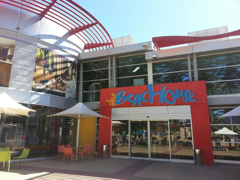 Acaill Accommodation Esplanade Living Self Check-In Self Check-Out - Pubs and Clubs 13