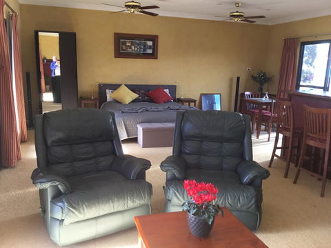 Murrayview Guest House - Go Out 13