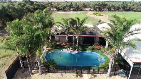 Murrayview Guest House - Go Out 1