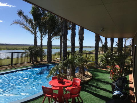 Murrayview Guest House - Go Out 12