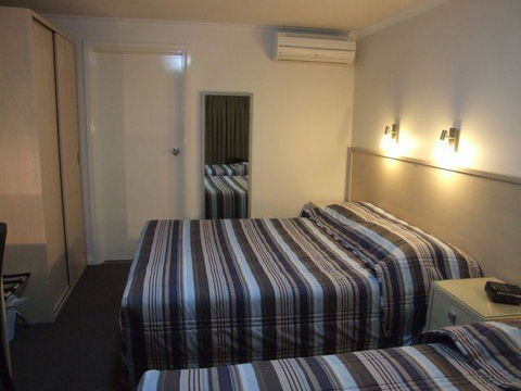 Streaky Bay Hotel Motel - Pubs and Clubs 3
