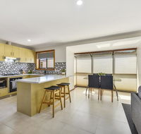 City Four Apartment - Pubs and Clubs