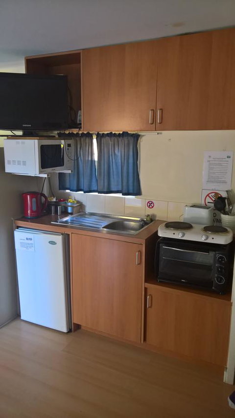 Second Valley Caravan Park - Go Out 24