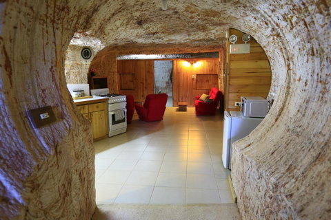 Venushill B+B - Pubs and Clubs 16