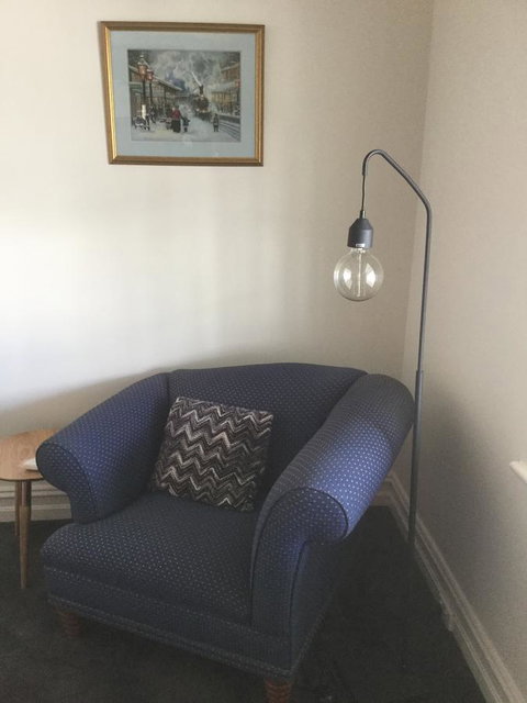 Railway Cottage In Beachport - Pubs and Clubs 7