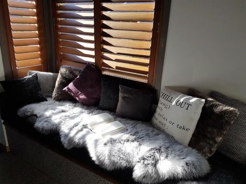 CHILL-OUT - Thredbo - Pubs and Clubs 24