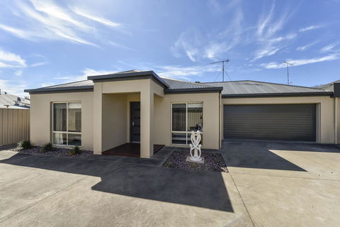 City Fringe Apartment - Pubs and Clubs 10