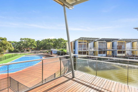 Villa 53 South Shores - Normanville S14 - Pubs and Clubs 12