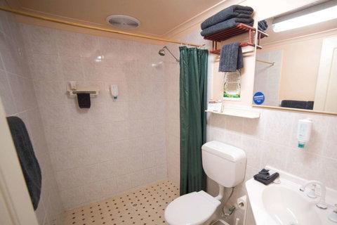 Comfort Inn Coober Pedy Experience - Pubs and Clubs 7