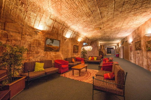 Comfort Inn Coober Pedy Experience - Pubs and Clubs 8