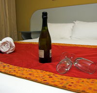 Victoria Hotel Strathalbyn - Pubs and Clubs