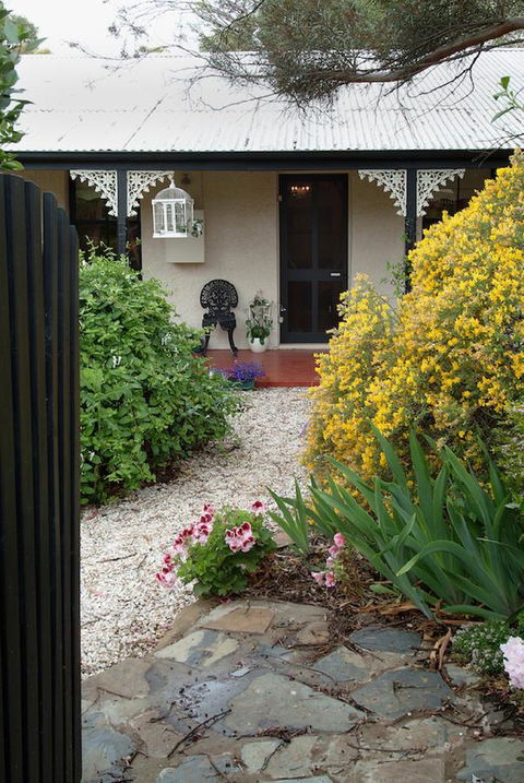 Jasmine\'s Barossa Valley Cottage - Pubs and Clubs 17