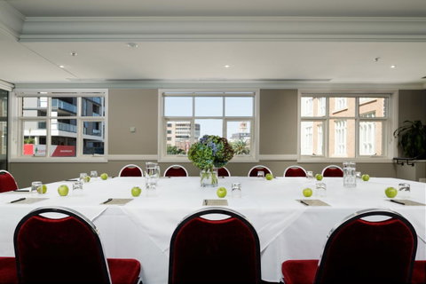Rydges Newcastle - Go Out 42