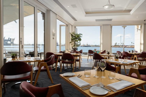 Rydges Newcastle - Go Out 35