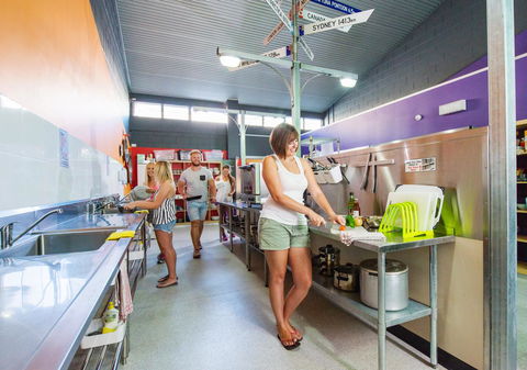 Port Lincoln Studio Apartments - Go Out 16