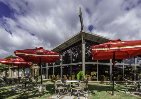 Mannum Motel - Pubs and Clubs 12