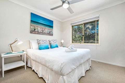 Casuarina 1 - Go Out 7
