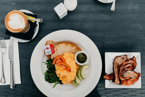 Club Wyndham Dunsborough, Trademark Collection By Wyndham - Pubs and Clubs 10