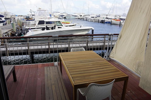 Oceanside 23 - Pubs and Clubs 20