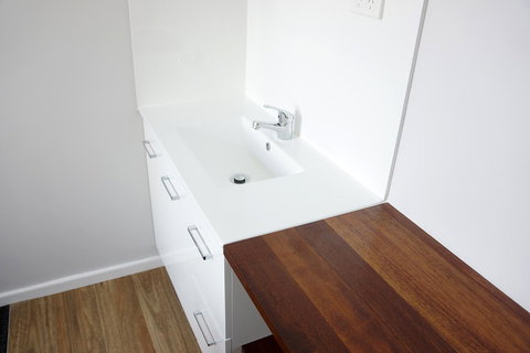 Oceanside 23 - Pubs and Clubs 11