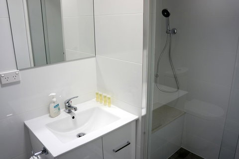 Oceanside 23 - Pubs and Clubs 15