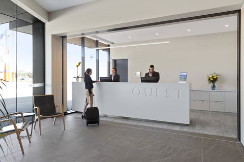 Quest Innaloo - Pubs and Clubs 1