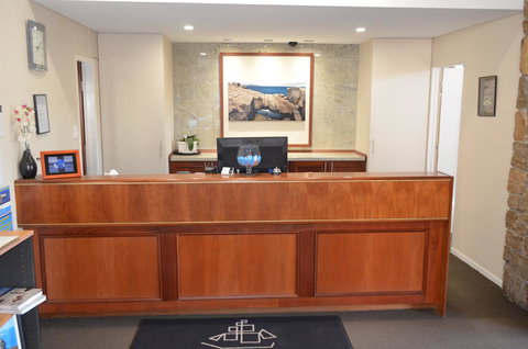 Country Comfort Amity Motel - Pubs and Clubs 7