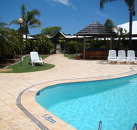 Dunsborough Central Motel - Pubs and Clubs