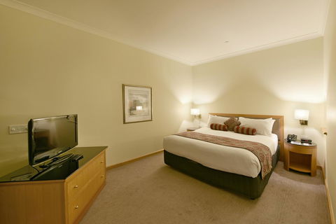Duxton Hotel Perth - Pubs and Clubs 10