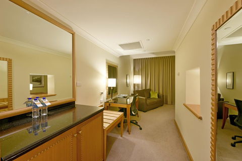 Duxton Hotel Perth - Pubs and Clubs 12