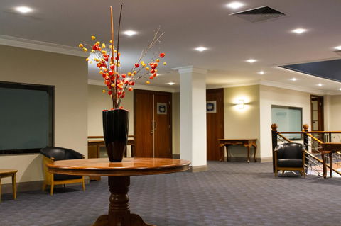 Great Southern Hotel Perth - Pubs and Clubs 8