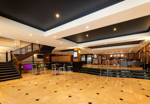 Great Southern Hotel Perth - Pubs and Clubs 3