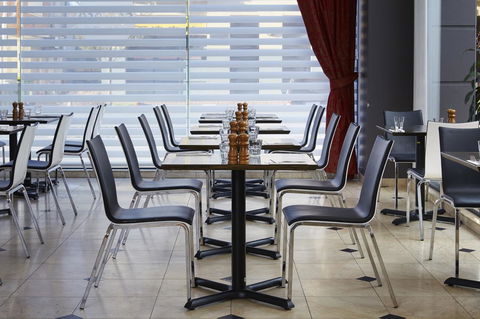 Great Southern Hotel Perth - Pubs and Clubs 11