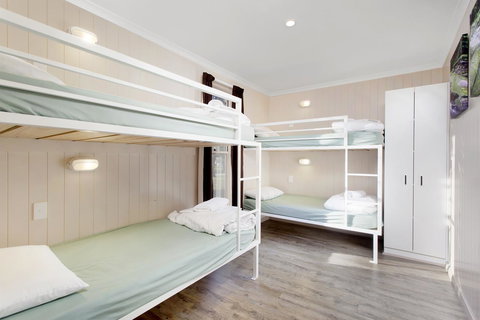 Armidale Tourist Park - Go Out 35