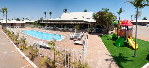 Carnarvon Motel - Pubs and Clubs 26