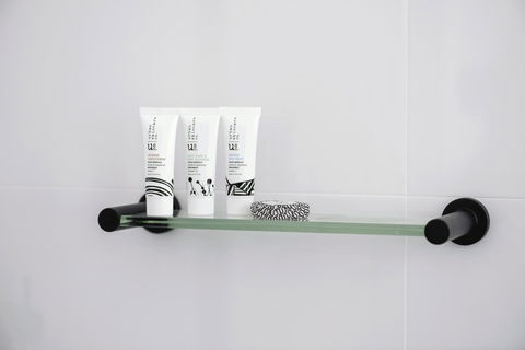 Maya Maya At Mandoon Estate - Pubs and Clubs 35