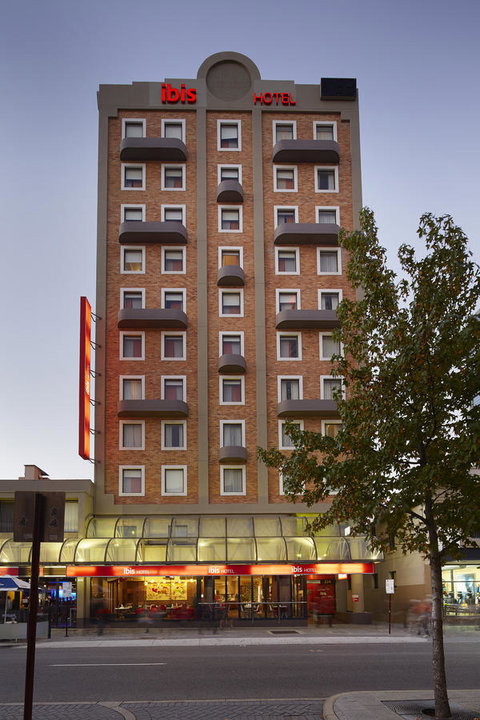 Ibis Perth - Pubs and Clubs 30