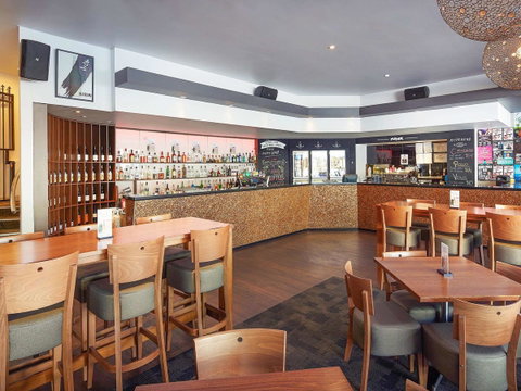 Ibis Perth - Pubs and Clubs 40