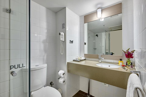 Ibis Perth - Pubs and Clubs 1