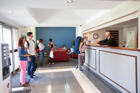 Beatty Lodge - Pubs and Clubs 3