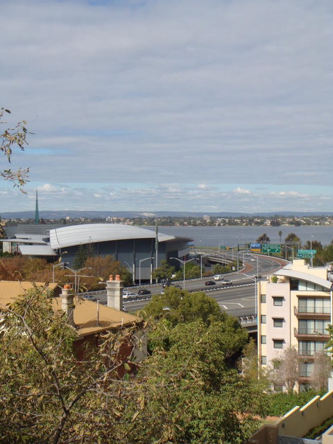 Riverview On Mount Street - Go Out 10