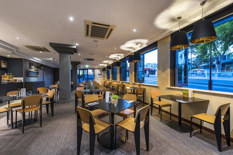 Mantra On Hay Perth - Pubs and Clubs 6