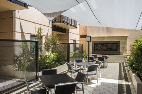 Mantra On Hay Perth - Pubs and Clubs 18