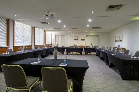 Mantra On Hay Perth - Pubs and Clubs 21