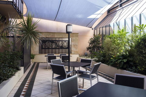 Mantra On Hay Perth - Pubs and Clubs 12